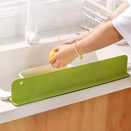 ৩ পিস Smart Sink Splash Guard– ১,০৫০ টাকা